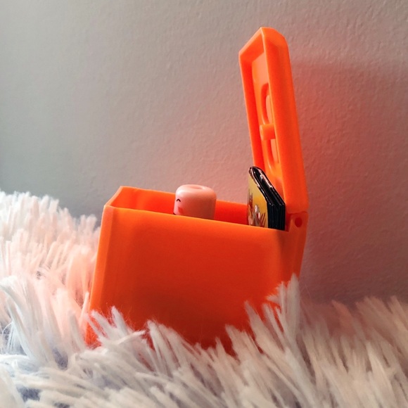 cSapphire Roblox Toy with Super Pink Heart Face Code - Picture 7 of 8